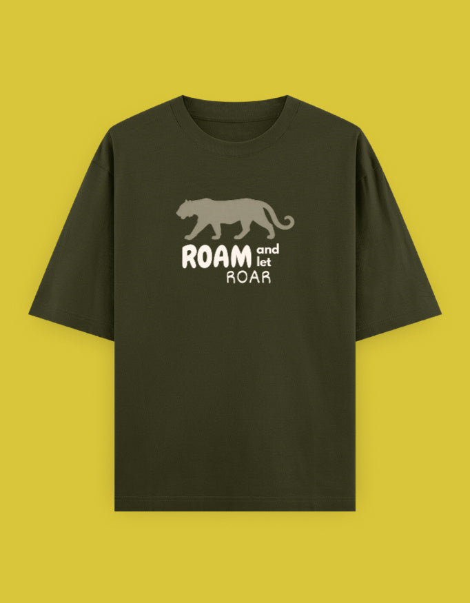 Roam and let roar - Unisex Oversized Classic T-Shirt (Dark)