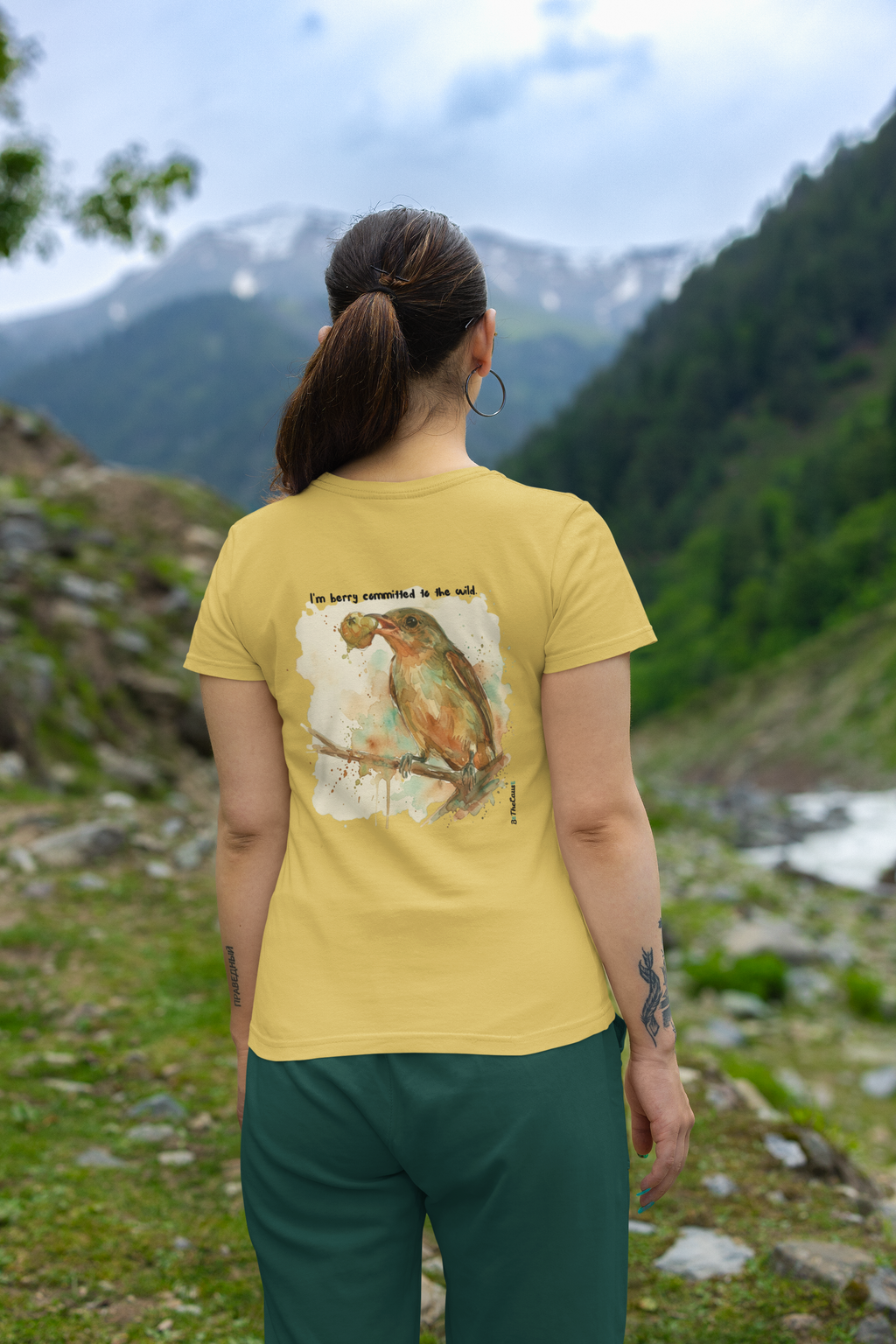 The Flowerpecker "Berry Cute" - Women's Classic T-Shirt